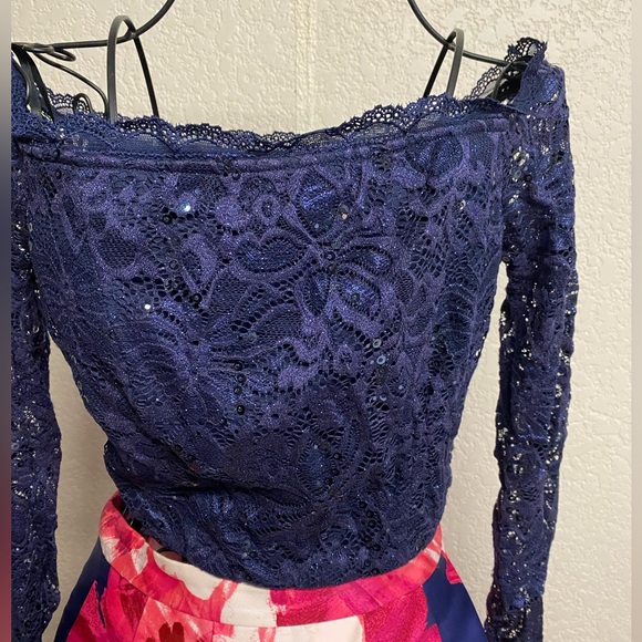 A.Byer  Blue Floral Long Sleeve 2 Piece Pleated Prom Dress - Picture 3 of 15